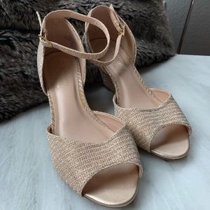 De Blossom Sparkly Wedges